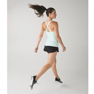 Like New Lululemon Kanto Catch Me Tank Sea Mist Size 6